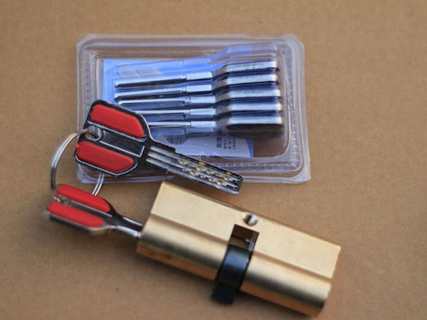 兴城24小时上门开锁公司